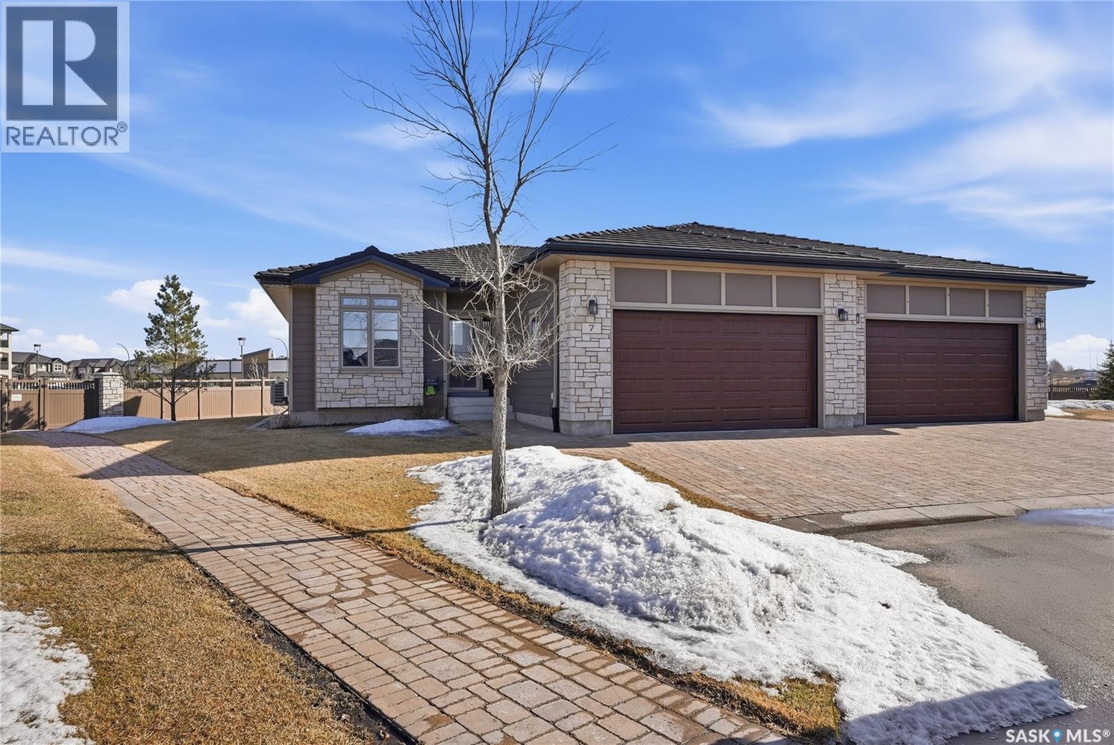 7 315 Ledingham Drive, Saskatoon, Saskatchewan  S7V 0J1 - Photo 2 - SK032870