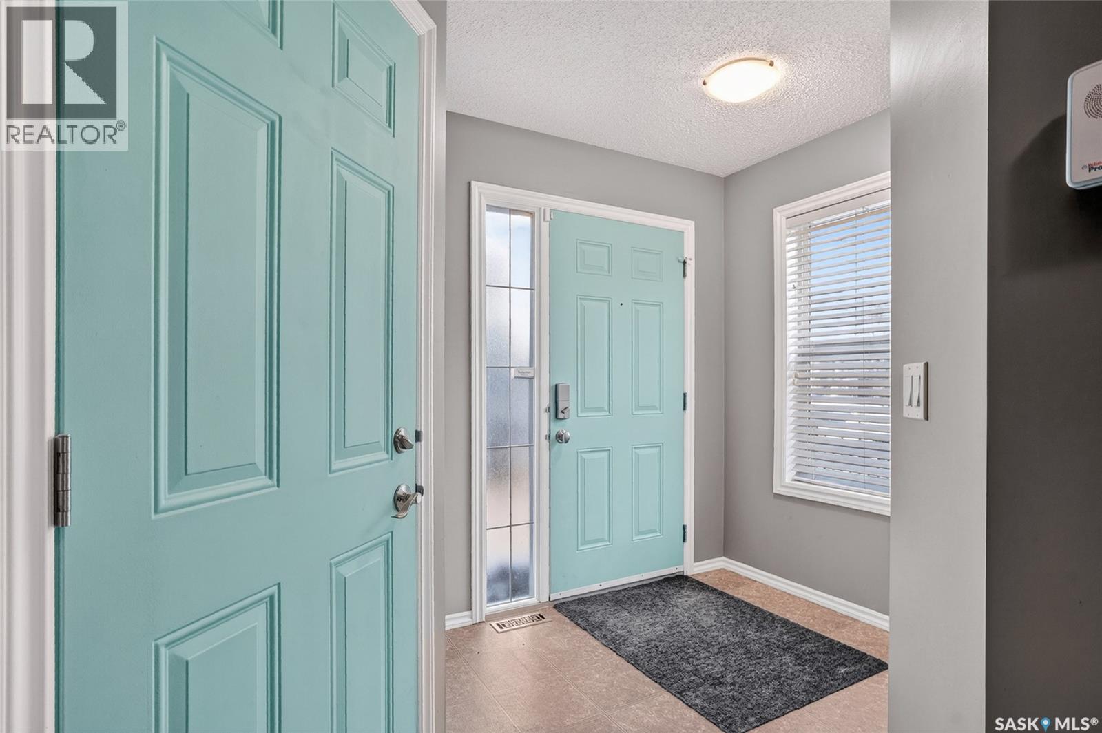 201 105 Lynd Crescent, Saskatoon, Saskatchewan  S7T 0C3 - Photo 3 - SK032873