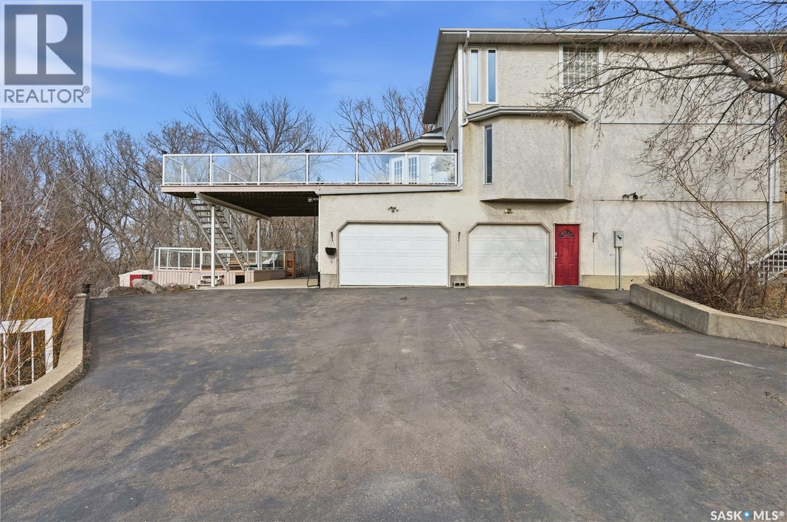 10 Meadow Bay, Lumsden, Saskatchewan  S0G 3C0 - Photo 2 - SK032878