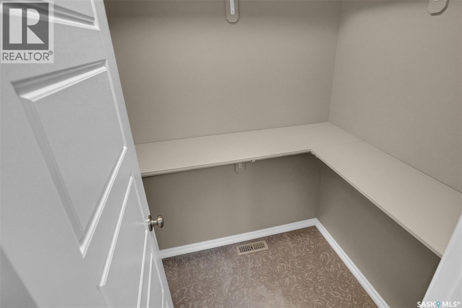 124 3229 Elgaard Drive, Regina, Saskatchewan  S4X 0L2 - Photo 17 - SK032881