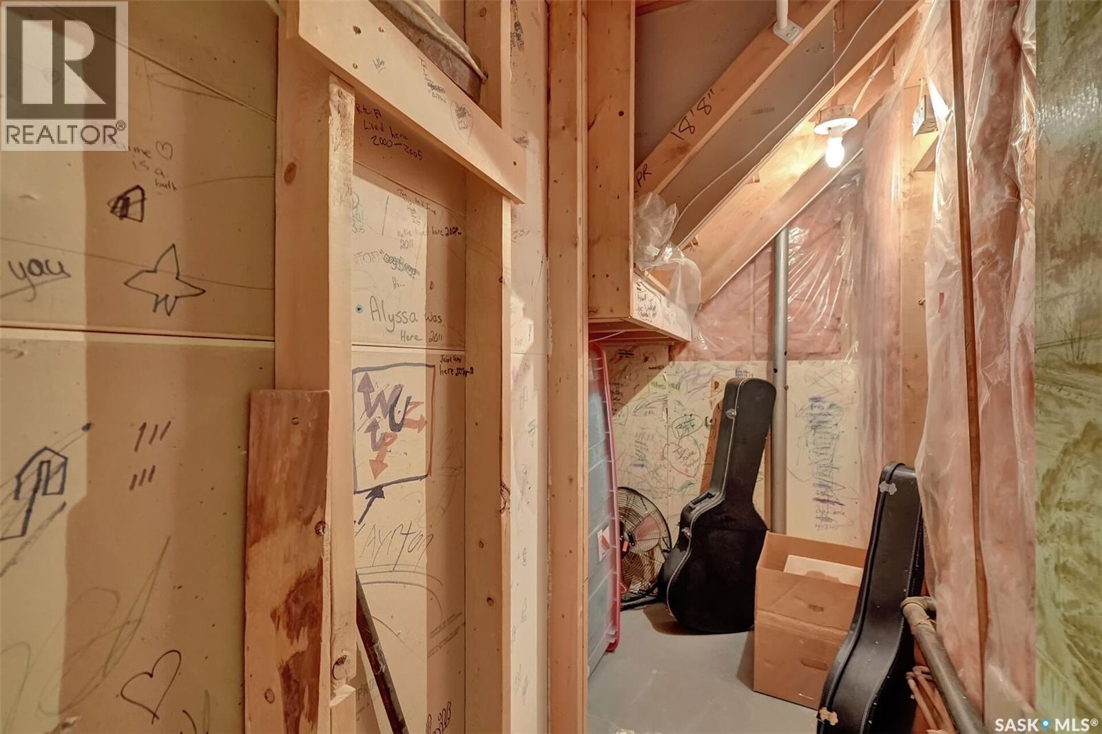 1338 Reed Place N, Regina, Saskatchewan  S4X 3G6 - Photo 35 - SK032891