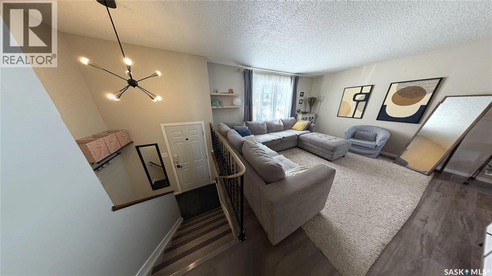 366 Meighen Crescent, Saskatoon, Saskatchewan  S7L 4W7 - Photo 3 - SK032899