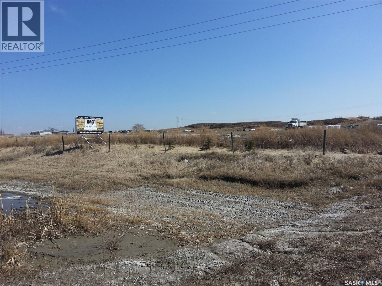 380 Hwy 18 West, Estevan, Saskatchewan  S4A 2A5 - Photo 3 - SK032898