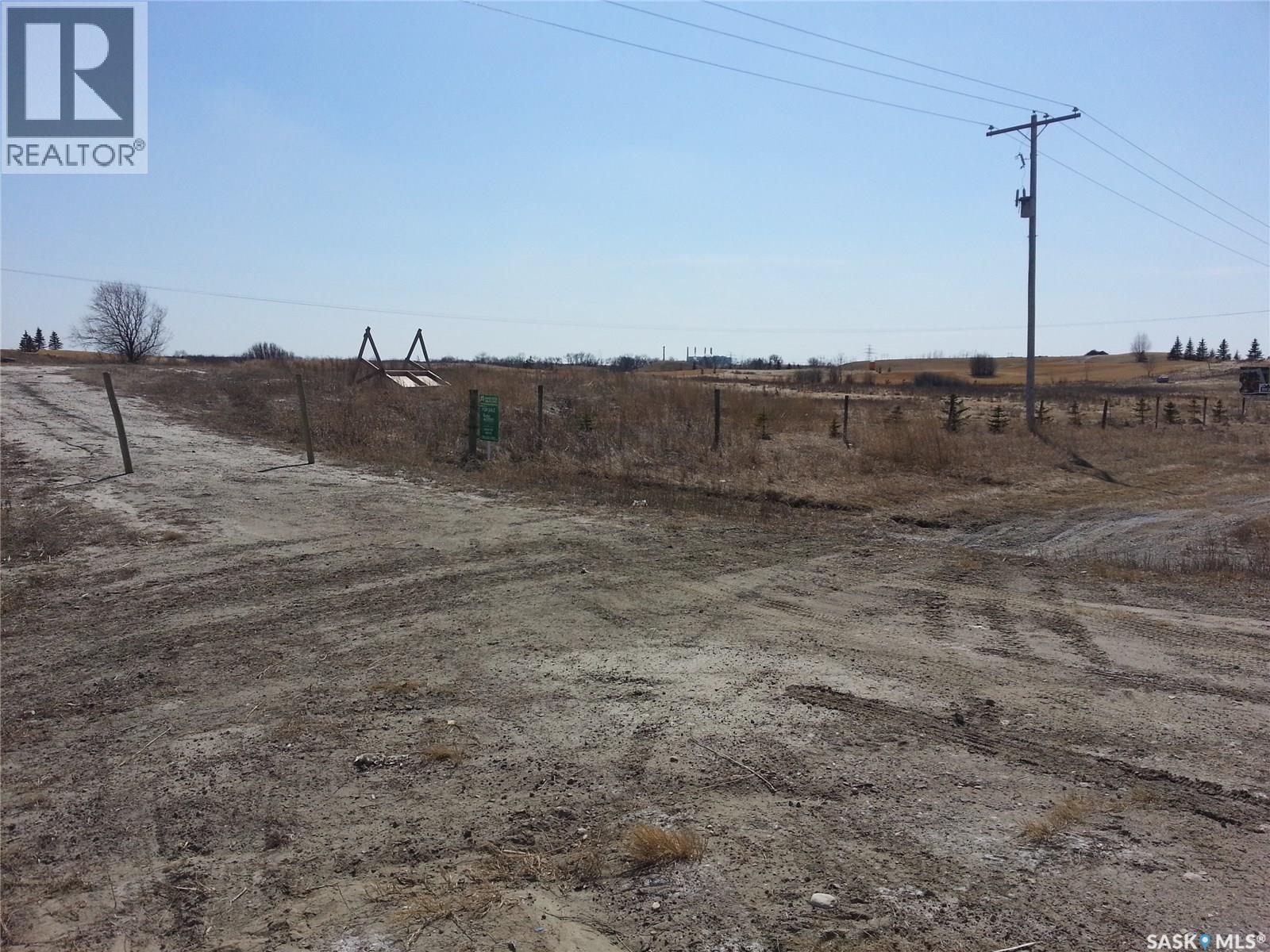 380 Hwy 18 West, Estevan, Saskatchewan  S4A 2A5 - Photo 4 - SK032898