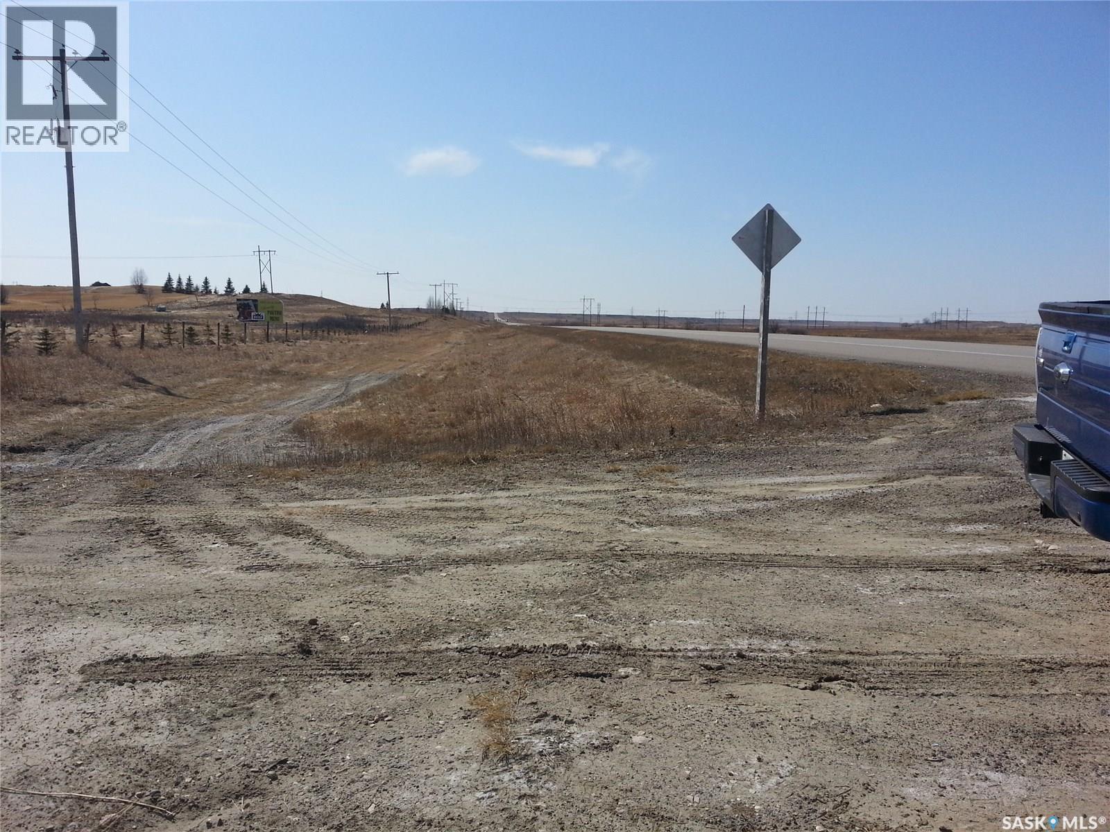 380 Hwy 18 West, Estevan, Saskatchewan  S4A 2A5 - Photo 5 - SK032898