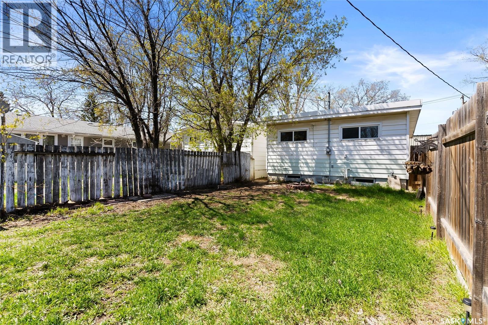 263 Mcintyre Street, Regina, Saskatchewan  S4R 2L7 - Photo 24 - SK032902