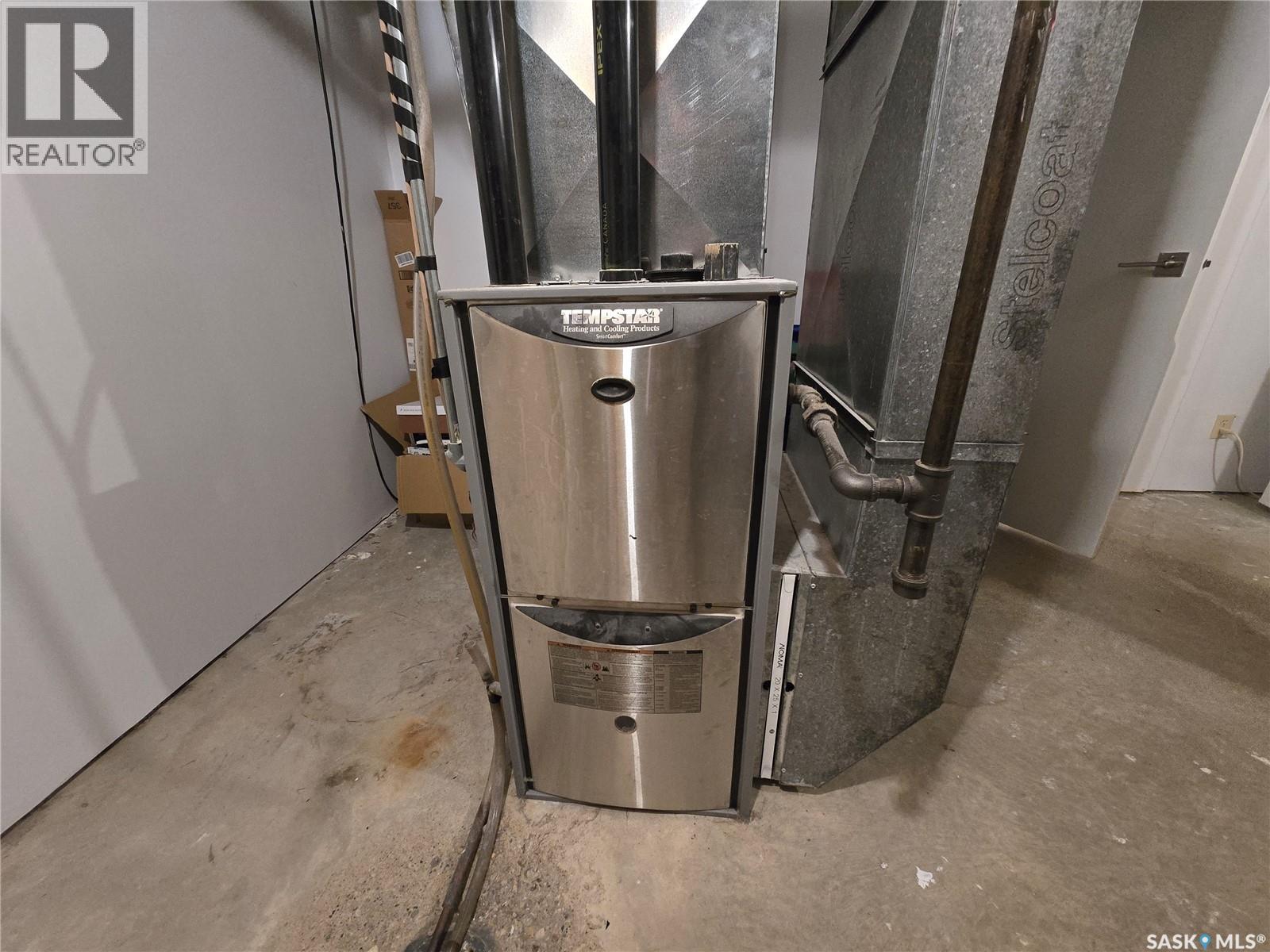 119 Montgomery Crescent, Weyburn, Saskatchewan  S4H 2X6 - Photo 30 - SK032909