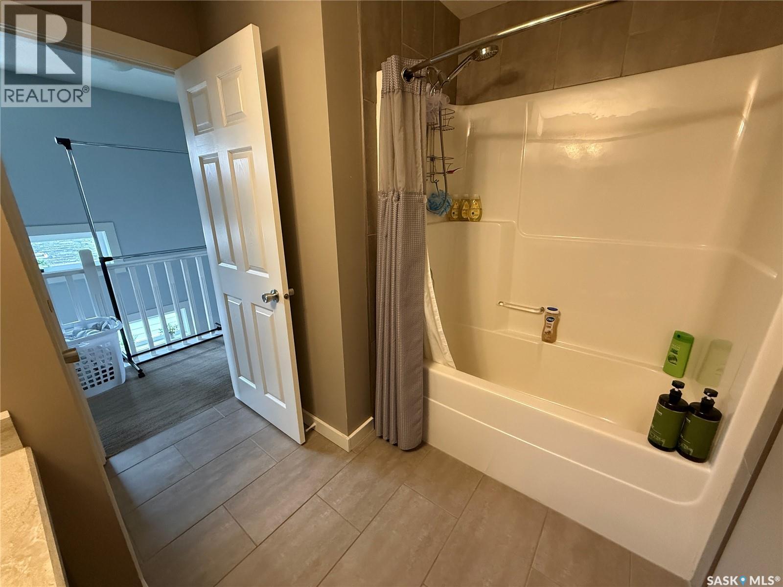 529 Alexandra Street, Weyburn, Saskatchewan  S4H 1R7 - Photo 17 - SK032913