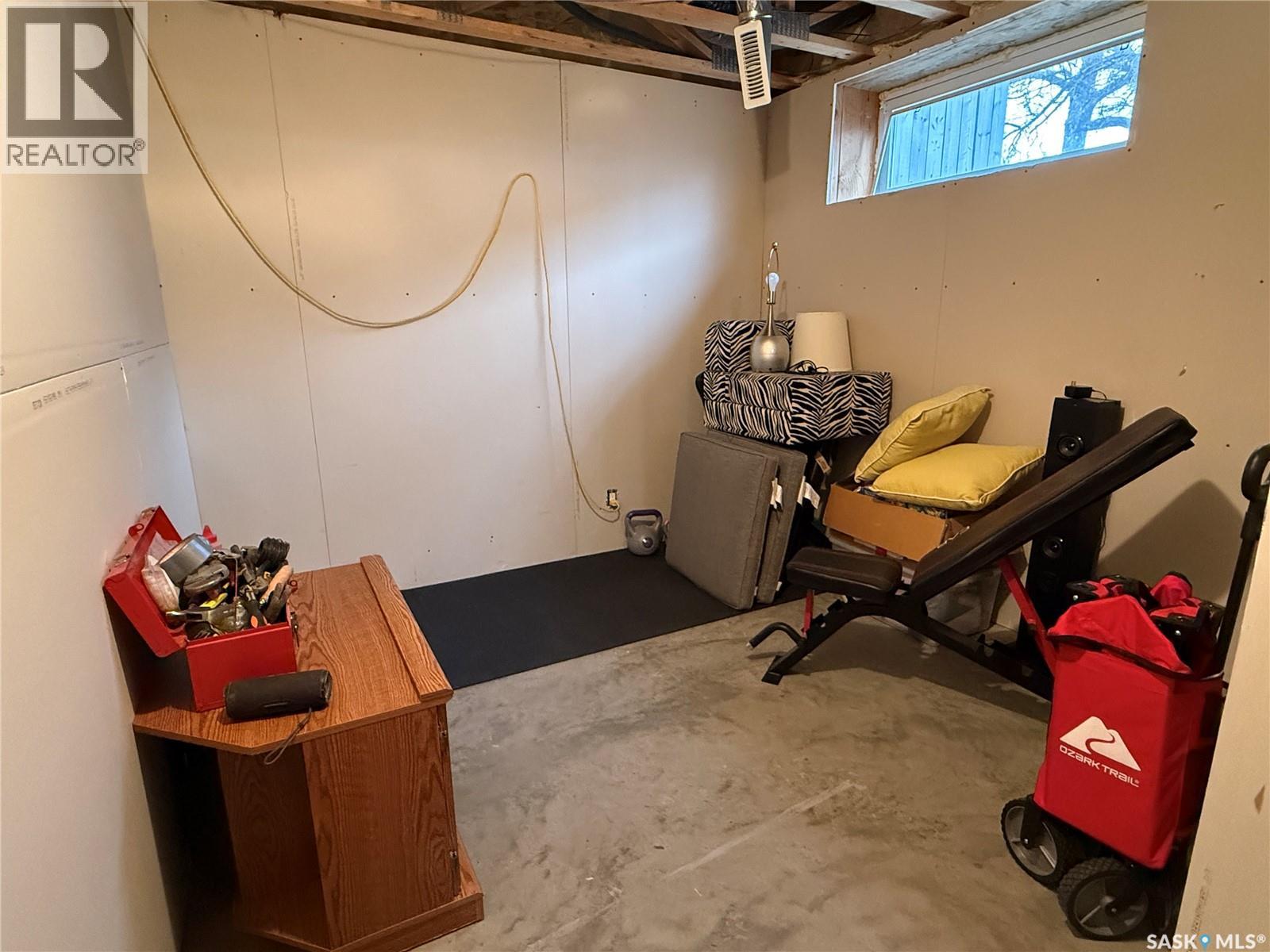 529 Alexandra Street, Weyburn, Saskatchewan  S4H 1R7 - Photo 30 - SK032913