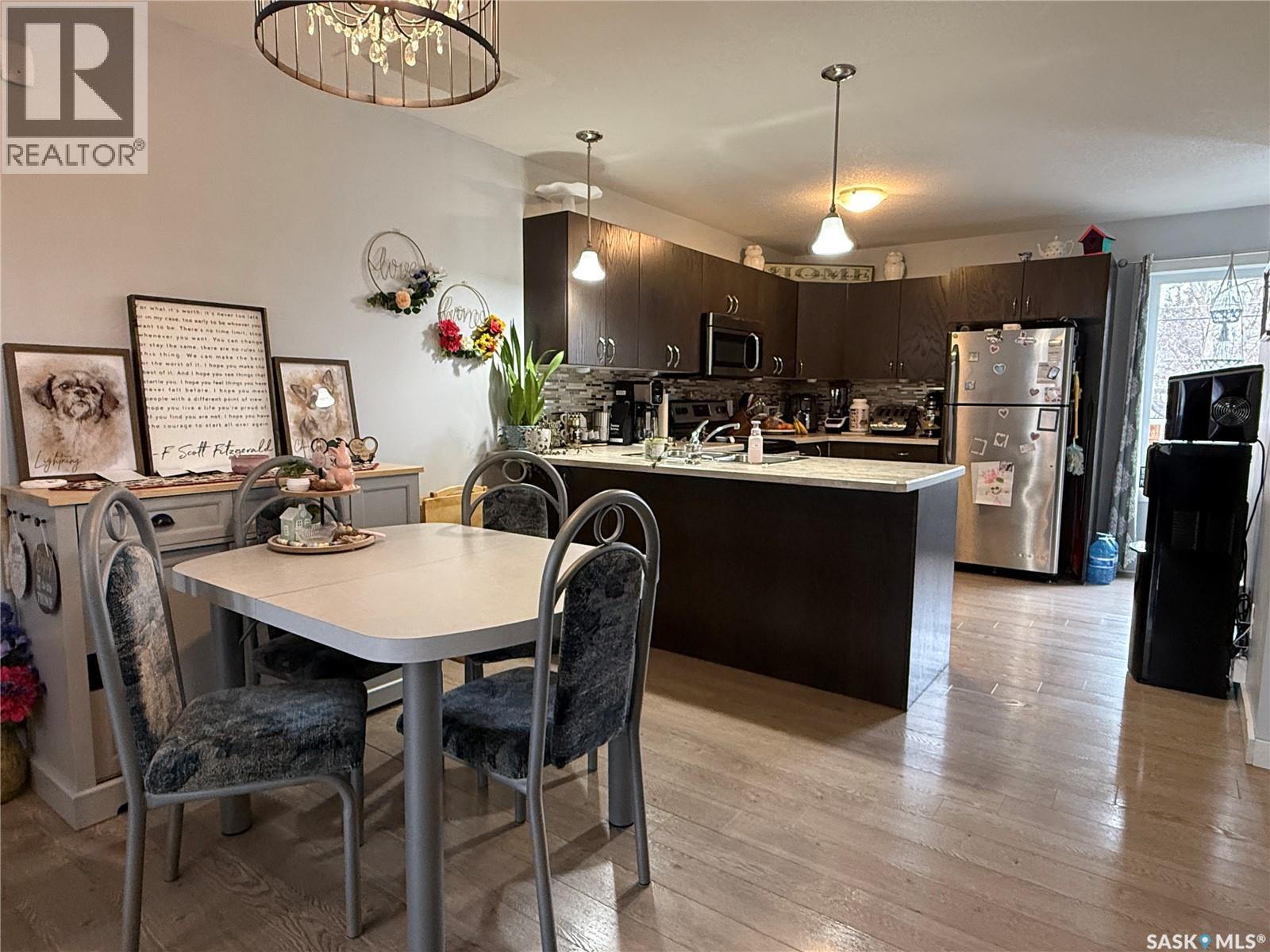 529 Alexandra Street, Weyburn, Saskatchewan  S4H 1R7 - Photo 6 - SK032913