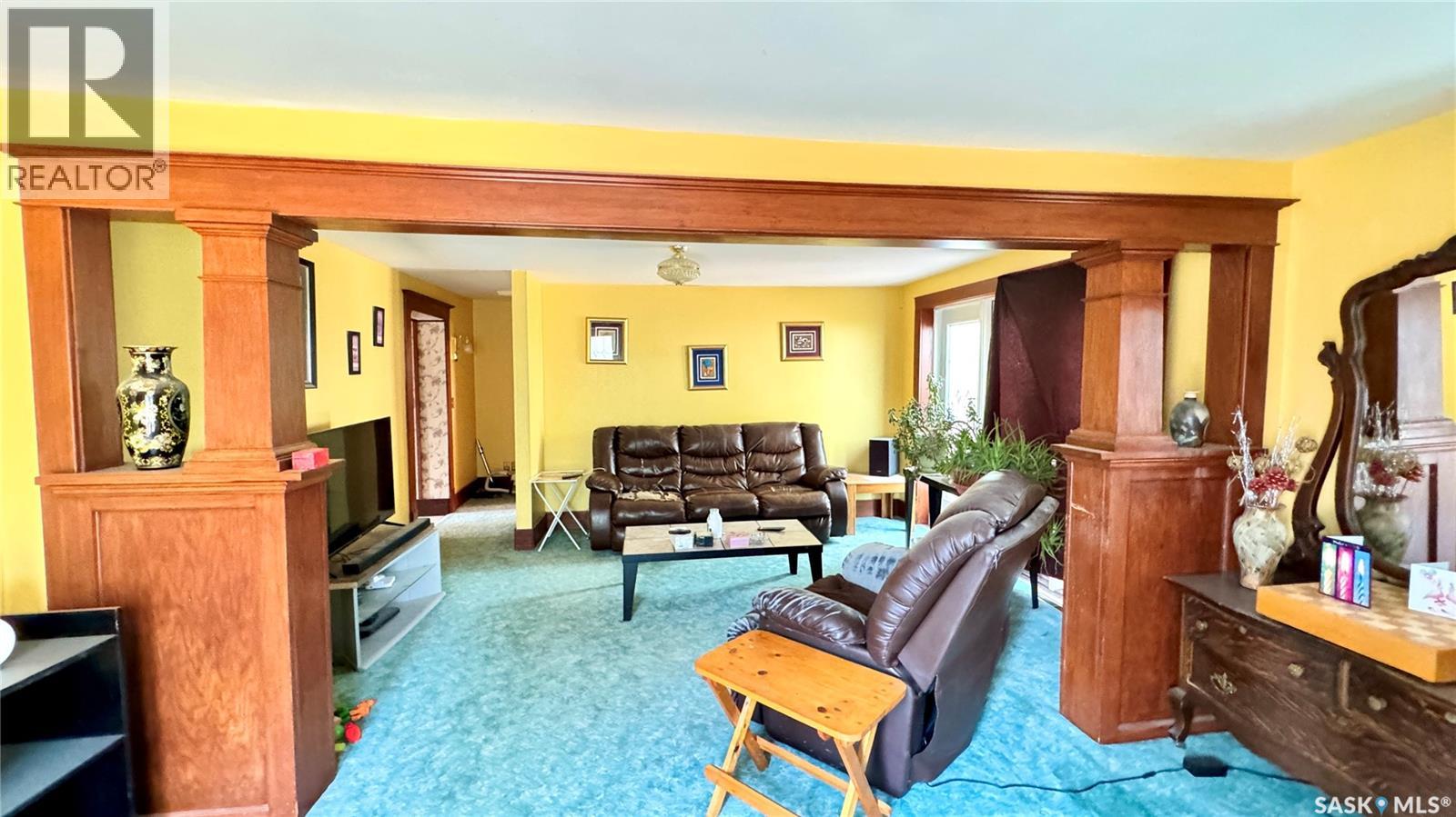 106 2nd Street E, Dinsmore, Saskatchewan  S0L 0T0 - Photo 12 - SK032917