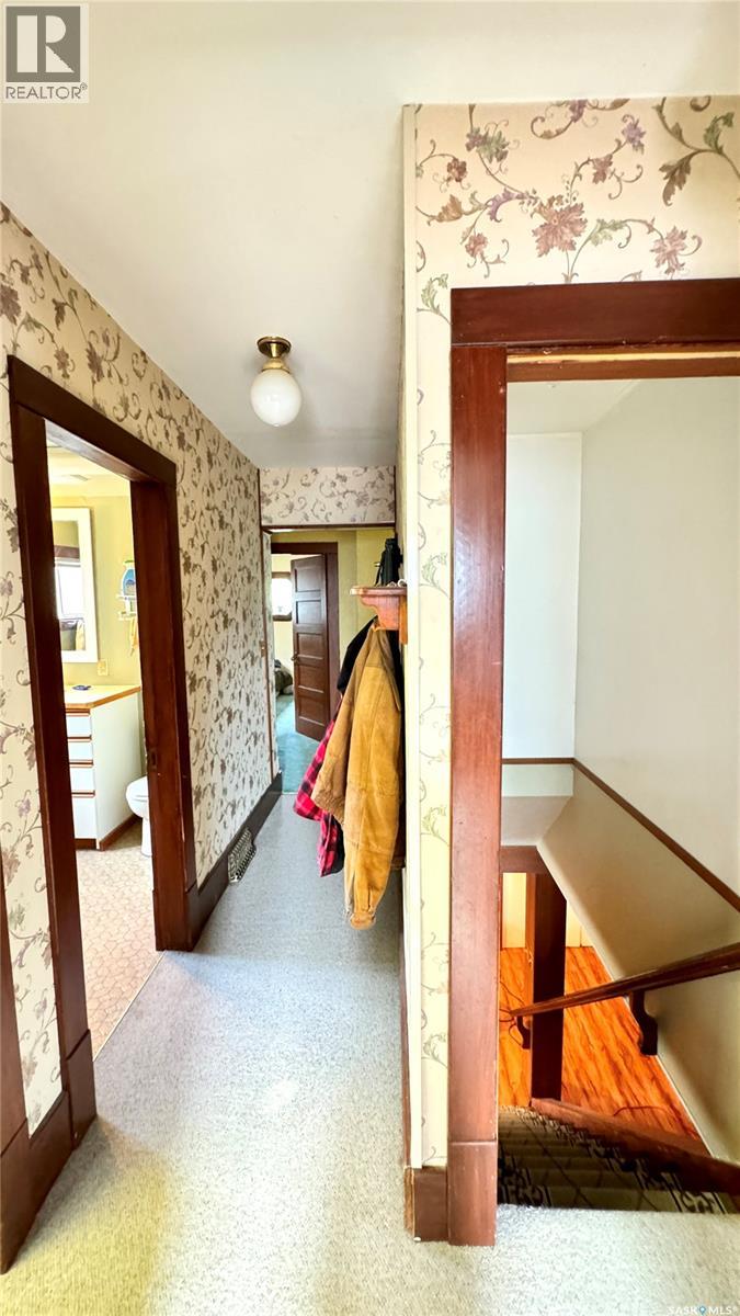 106 2nd Street E, Dinsmore, Saskatchewan  S0L 0T0 - Photo 21 - SK032917