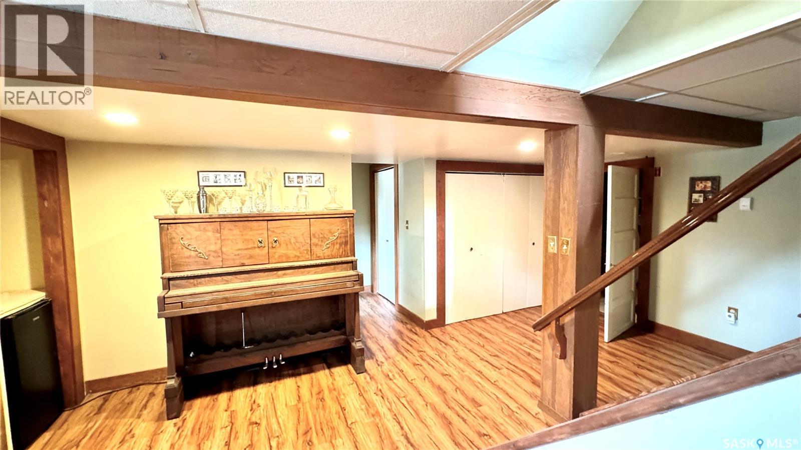 106 2nd Street E, Dinsmore, Saskatchewan  S0L 0T0 - Photo 42 - SK032917