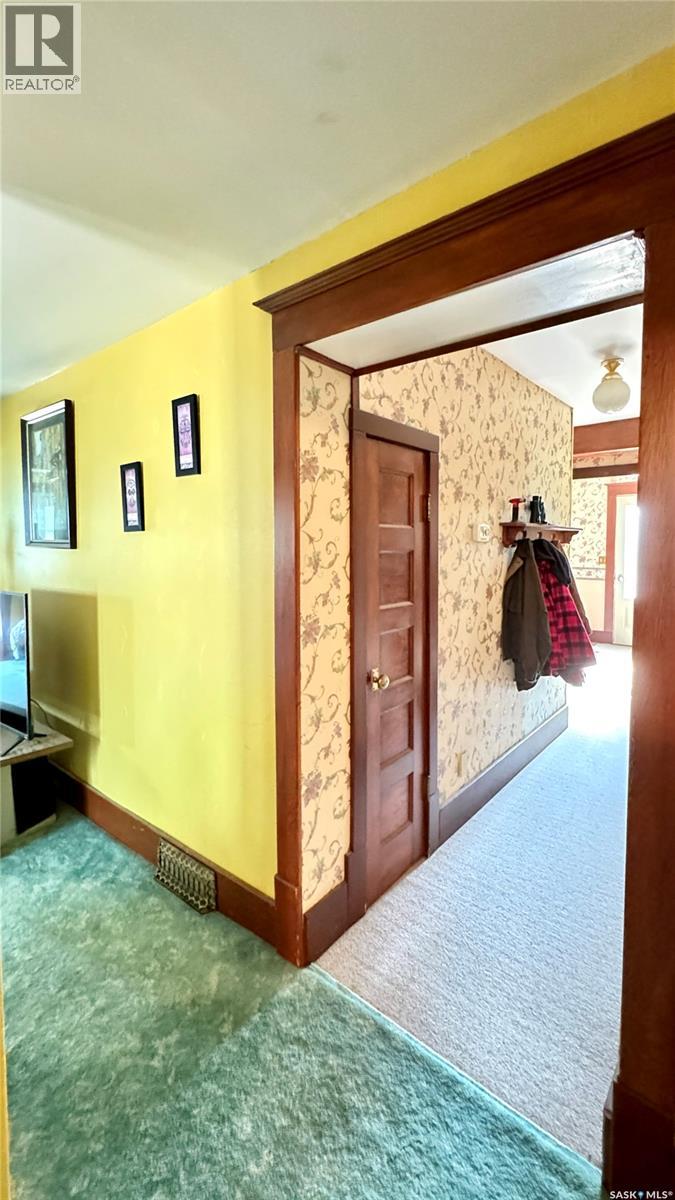 106 2nd Street E, Dinsmore, Saskatchewan  S0L 0T0 - Photo 24 - SK032917