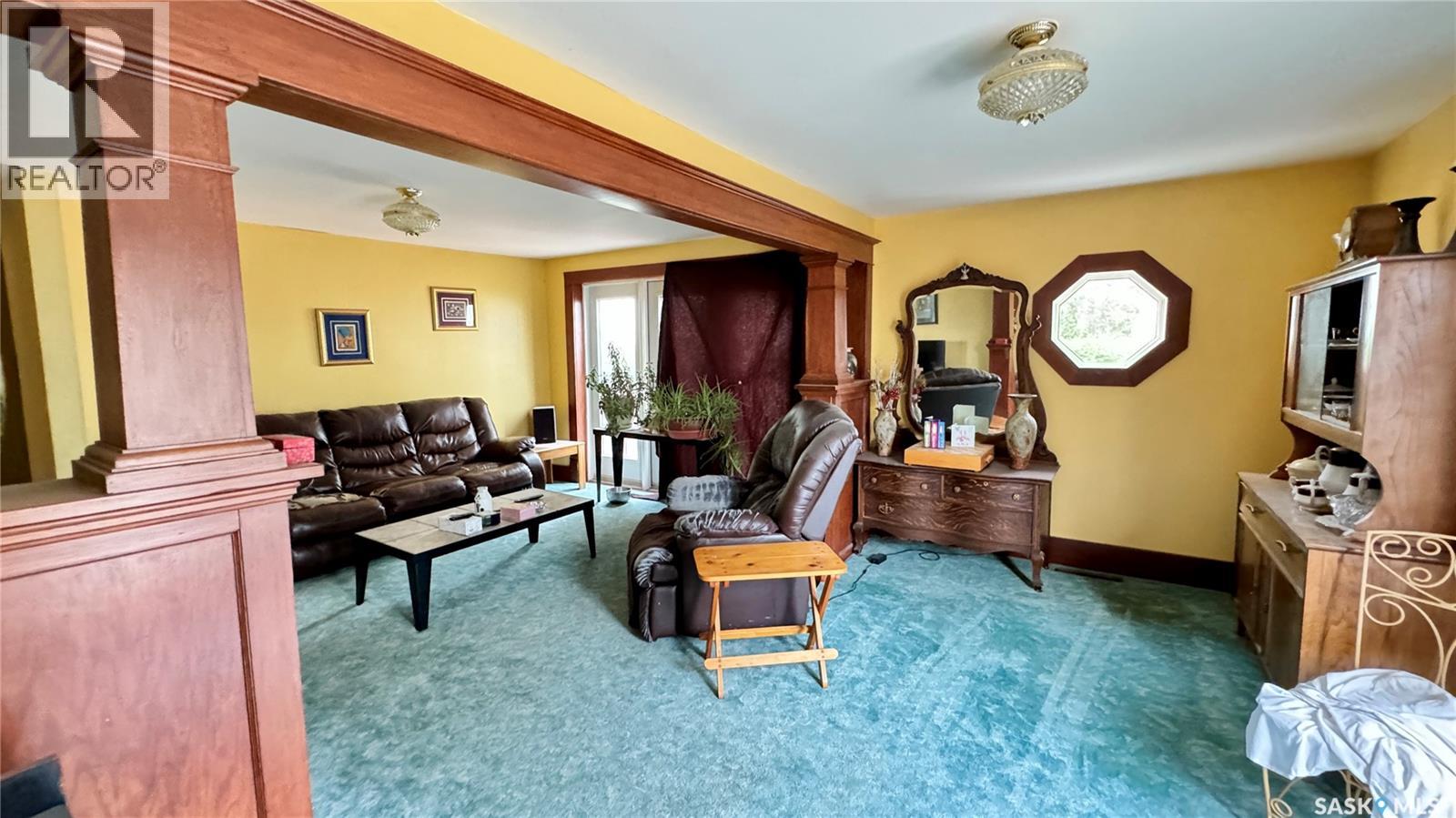 106 2nd Street E, Dinsmore, Saskatchewan  S0L 0T0 - Photo 13 - SK032917