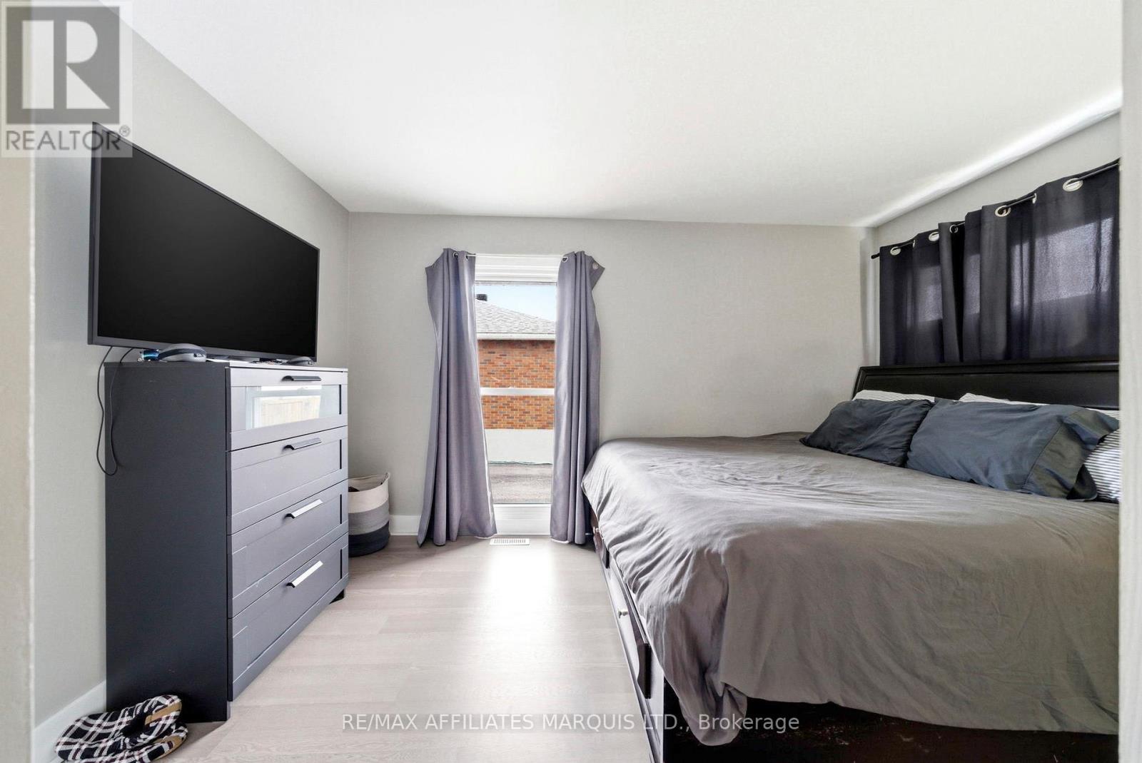 1205 Osborne Avenue, Cornwall, Ontario  K6J 1L2 - Photo 7 - X12998650