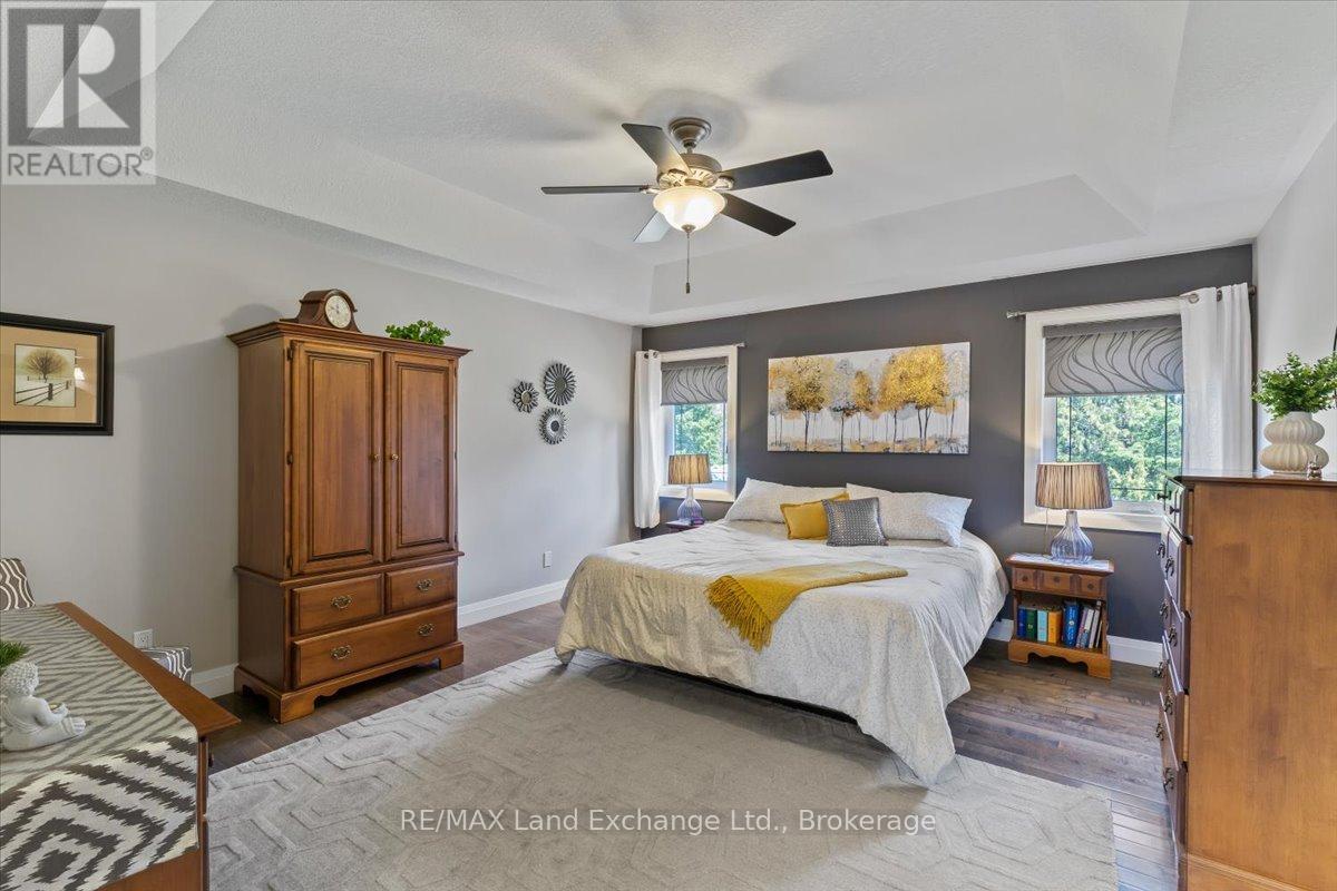 69 Fenton Drive, Saugeen Shores, Ontario  N0H 2C5 - Photo 15 - X12998570