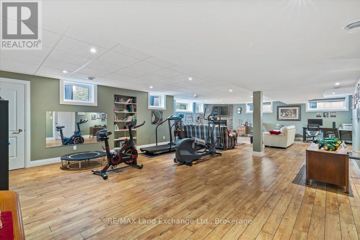 69 Fenton Drive, Saugeen Shores, Ontario  N0H 2C5 - Photo 27 - X12998570