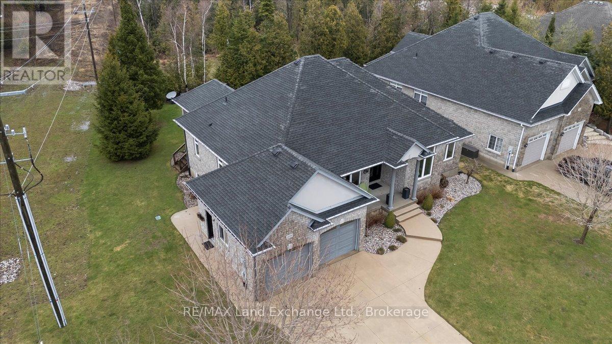 69 Fenton Drive, Saugeen Shores, Ontario  N0H 2C5 - Photo 38 - X12998570