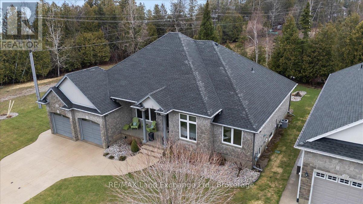 69 Fenton Drive, Saugeen Shores, Ontario  N0H 2C5 - Photo 39 - X12998570