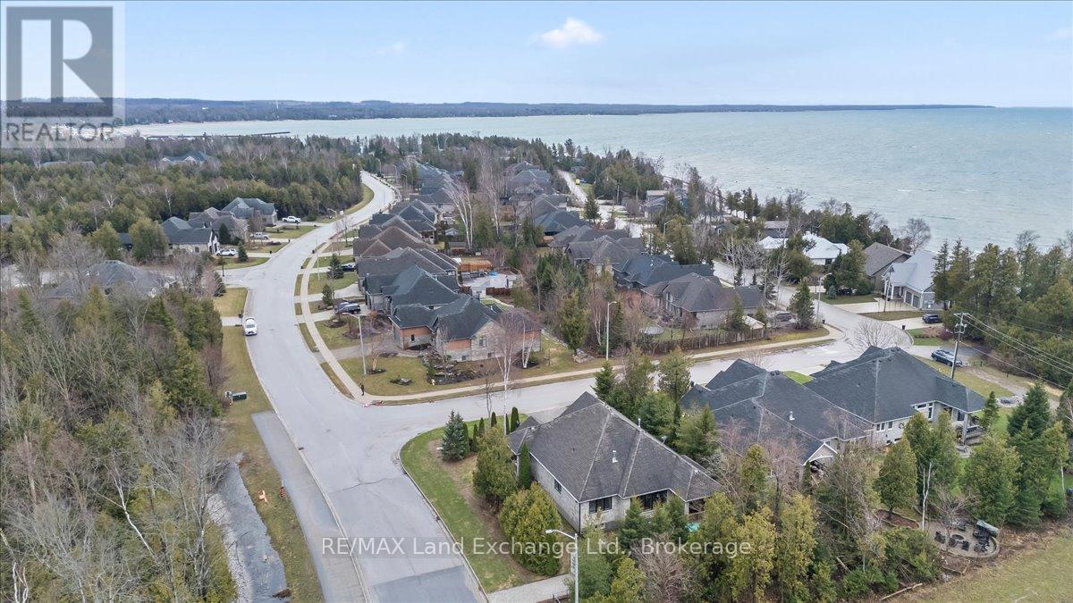 69 Fenton Drive, Saugeen Shores, Ontario  N0H 2C5 - Photo 42 - X12998570