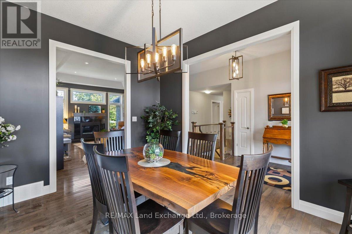 69 Fenton Drive, Saugeen Shores, Ontario  N0H 2C5 - Photo 5 - X12998570