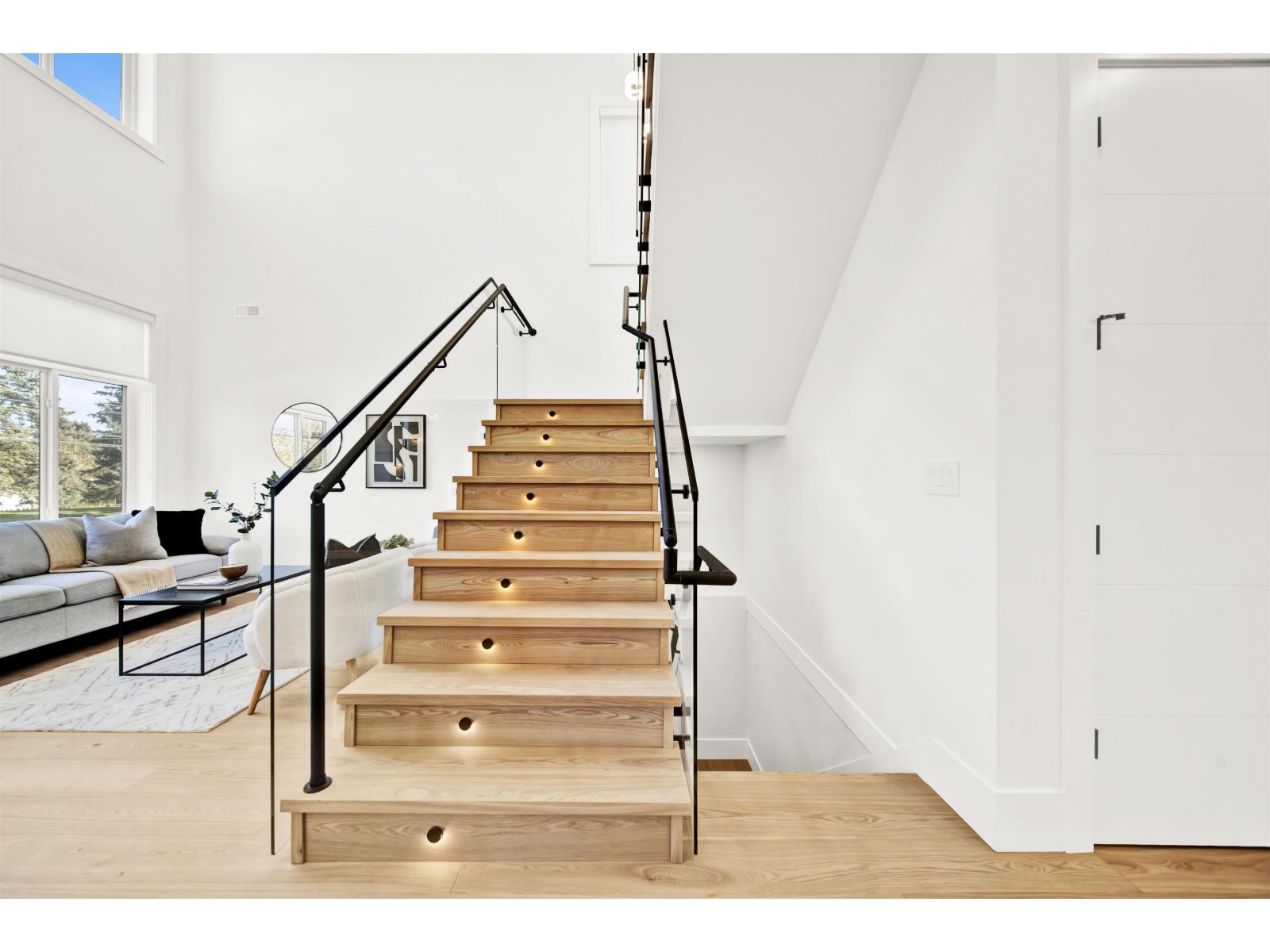 2121 168 Street, Surrey, British Columbia  V3Z 0B5 - Photo 6 - R3109131