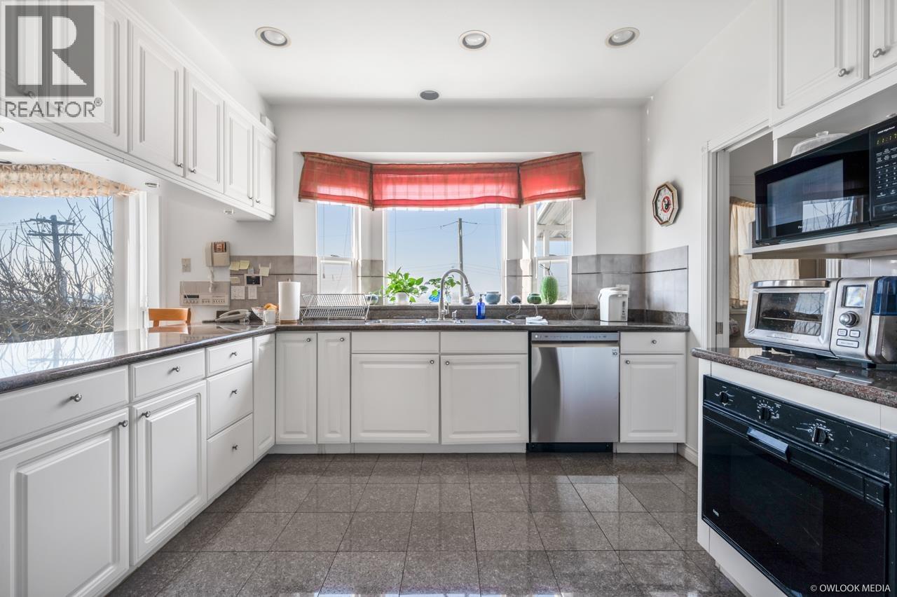 2154 Burquitlam Drive, Vancouver, British Columbia  V5P 2P1 - Photo 7 - R3111277