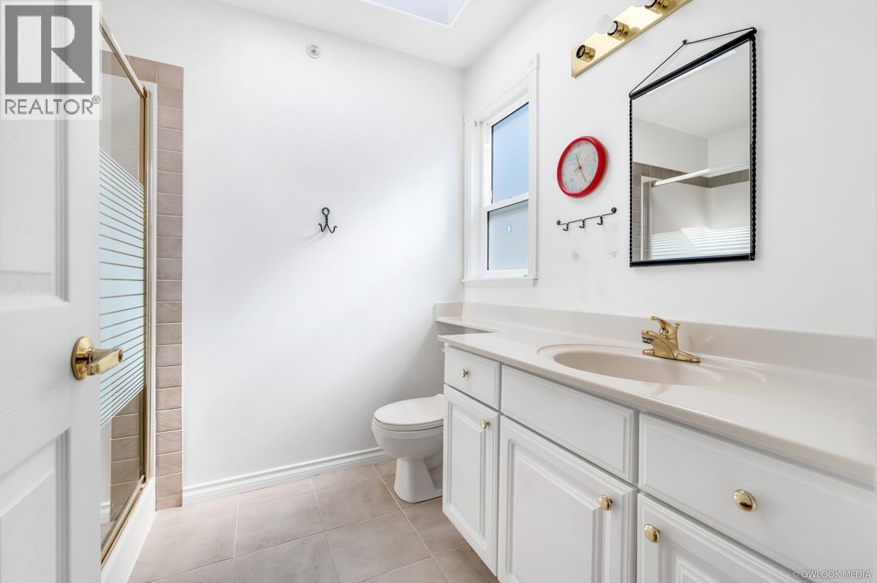 2154 Burquitlam Drive, Vancouver, British Columbia  V5P 2P1 - Photo 17 - R3111277