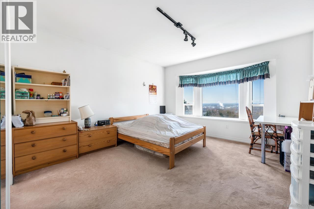 2154 Burquitlam Drive, Vancouver, British Columbia  V5P 2P1 - Photo 16 - R3111277