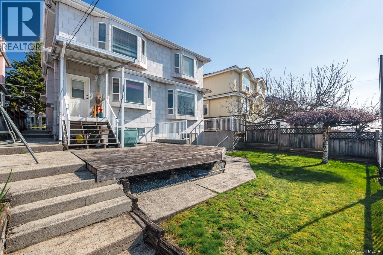 2154 Burquitlam Drive, Vancouver, British Columbia  V5P 2P1 - Photo 26 - R3111277