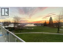 1306 33 CHESTERFIELD PLACE, North Vancouver, British Columbia