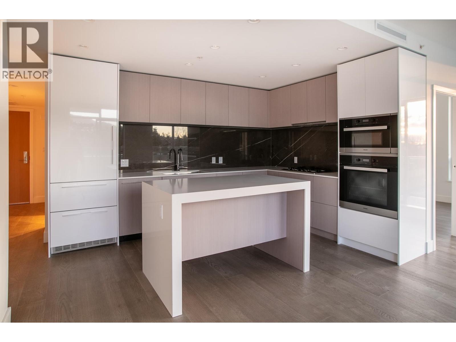 306 1675 Lions Gate Lane, North Vancouver, British Columbia  V7P 3B4 - Photo 14 - R3108926