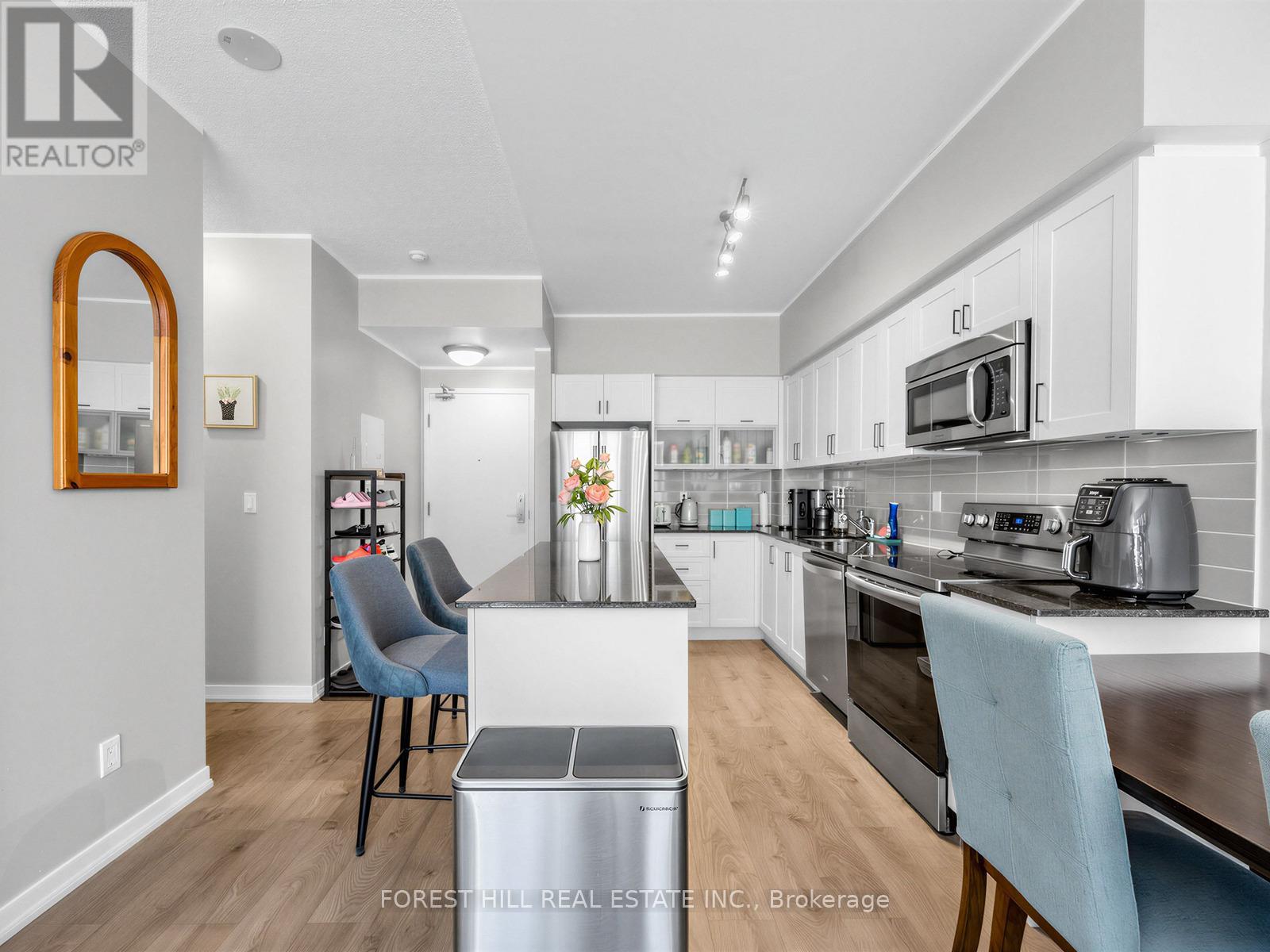 1911 - 55 East Liberty Street, Toronto, Ontario  M6K 3P9 - Photo 5 - C12998606