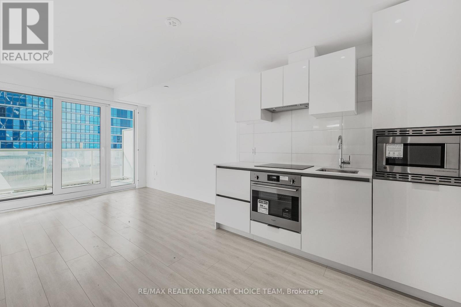 1816 - 230 Simcoe Street, Toronto, Ontario  M5T 0G7 - Photo 12 - C12998618