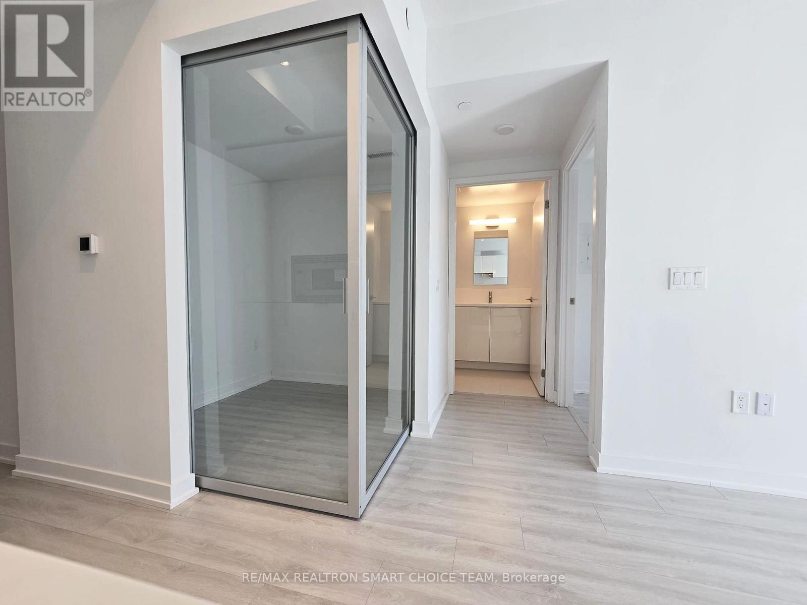 1816 - 230 Simcoe Street, Toronto, Ontario  M5T 0G7 - Photo 18 - C12998618