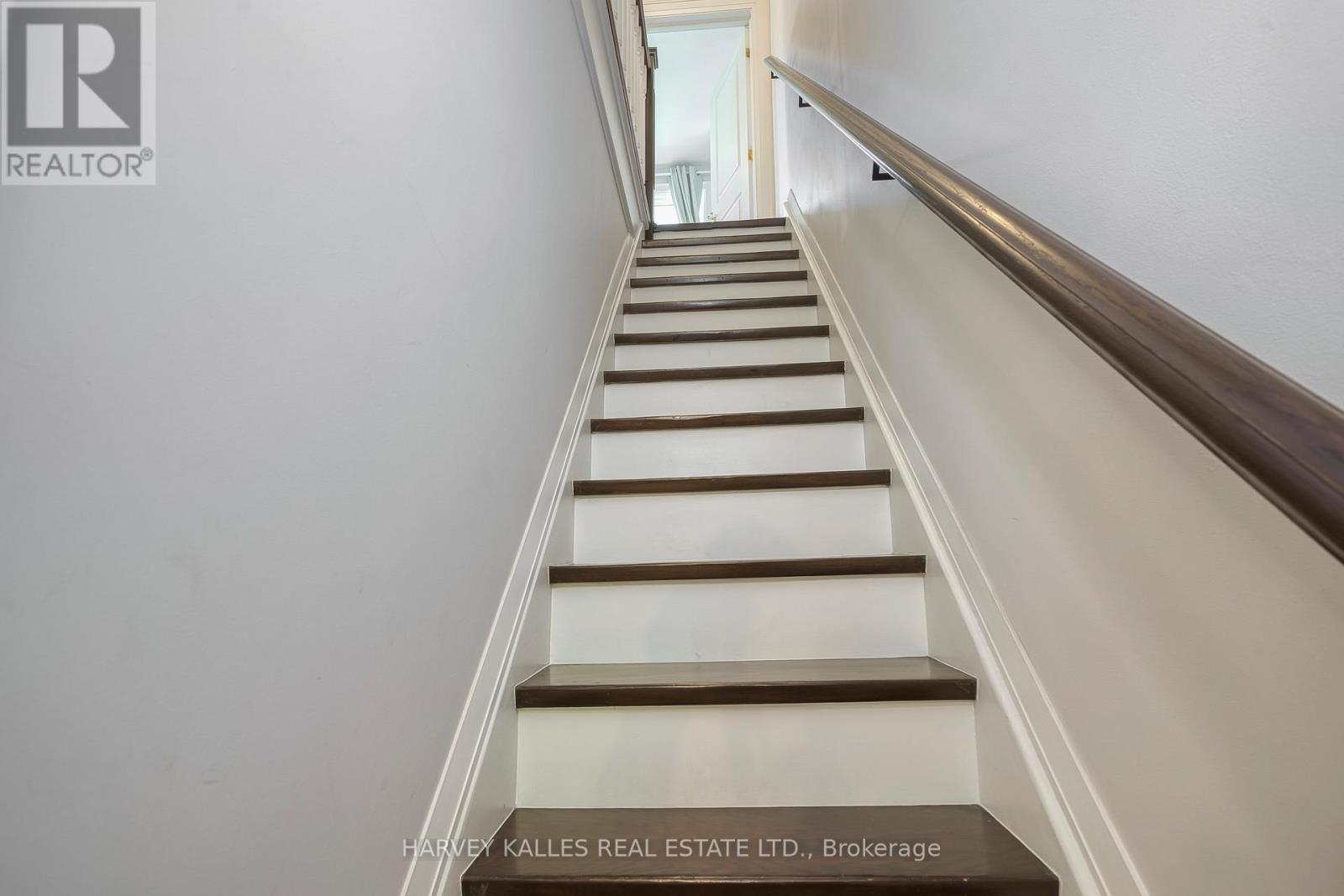 359 Sackville Street, Toronto, Ontario  M5A 3G4 - Photo 21 - C12998682