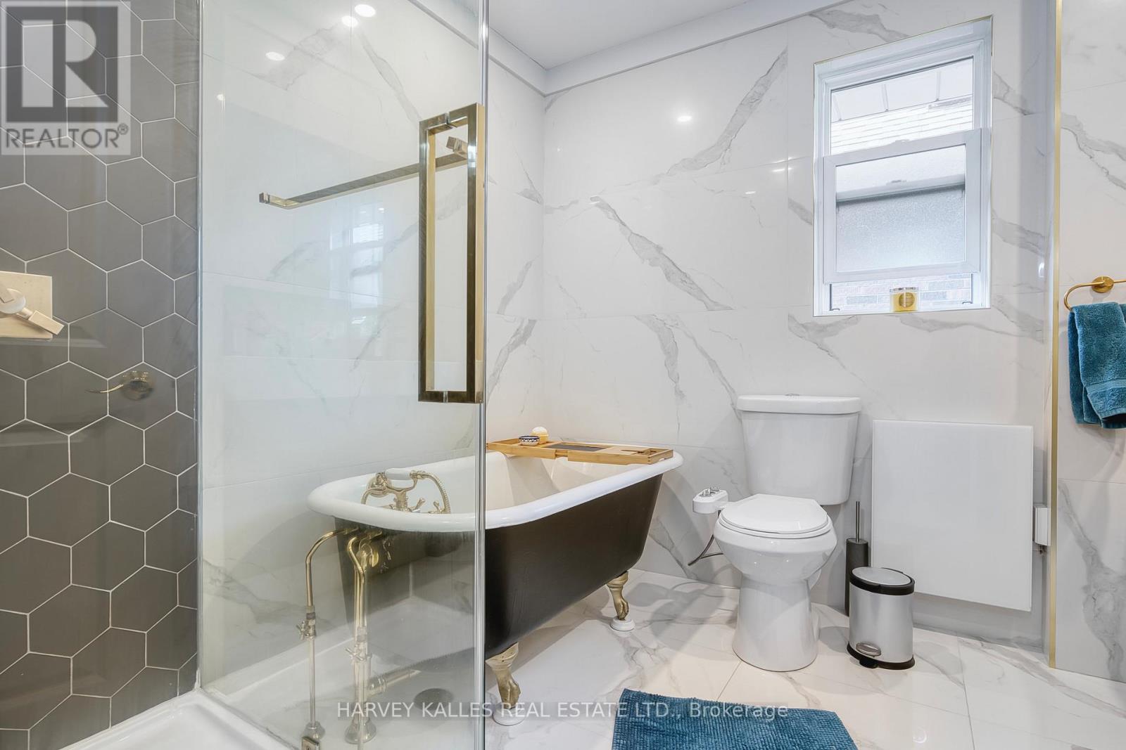 359 Sackville Street, Toronto, Ontario  M5A 3G4 - Photo 26 - C12998682