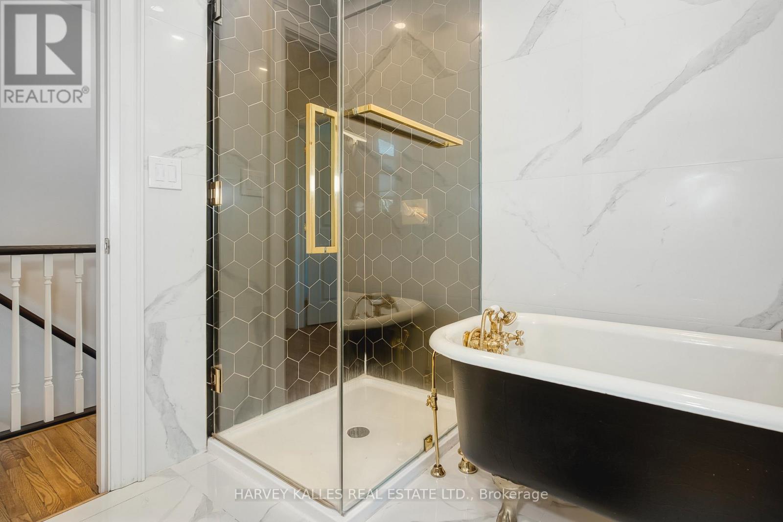 359 Sackville Street, Toronto, Ontario  M5A 3G4 - Photo 27 - C12998682