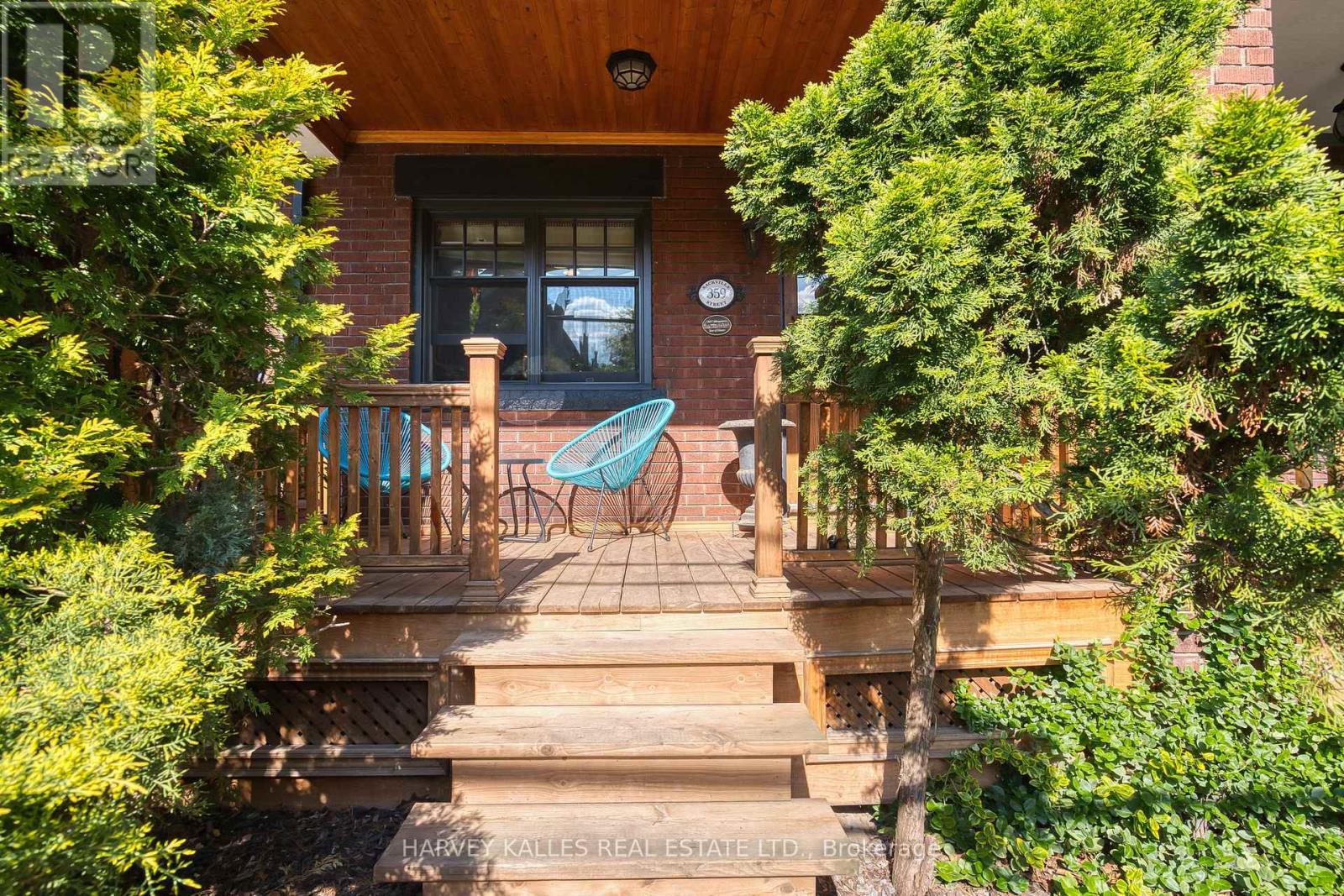 359 Sackville Street, Toronto, Ontario  M5A 3G4 - Photo 3 - C12998682