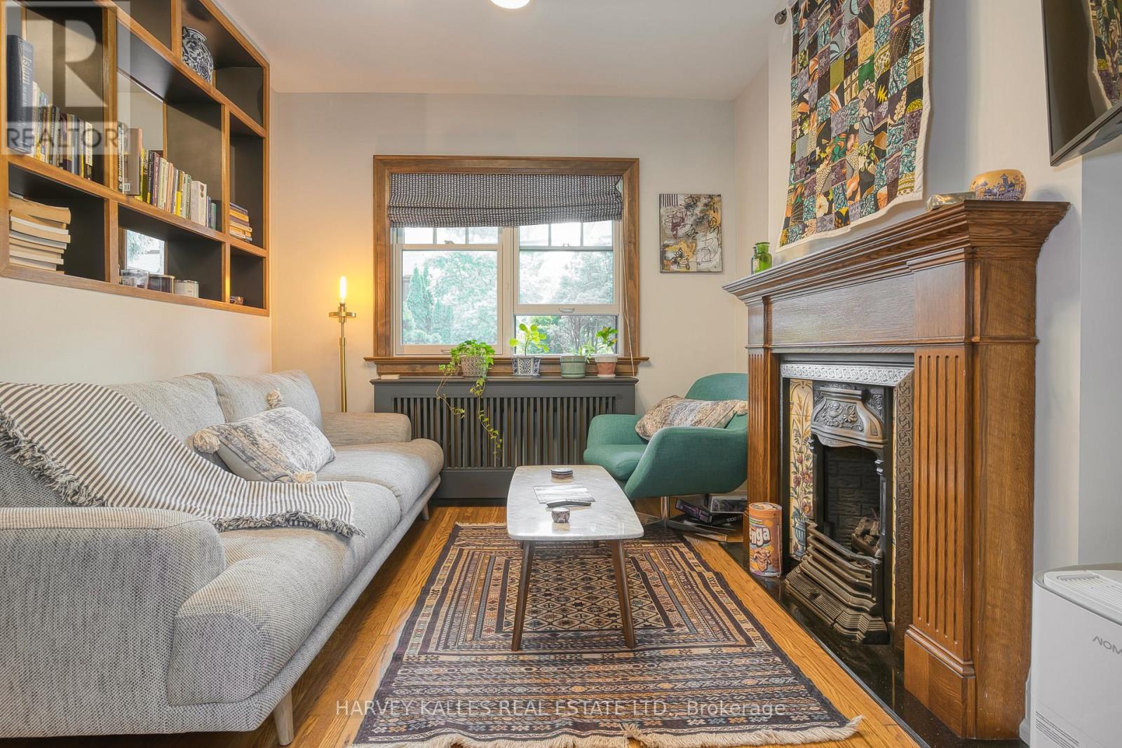 359 Sackville Street, Toronto, Ontario  M5A 3G4 - Photo 9 - C12998682