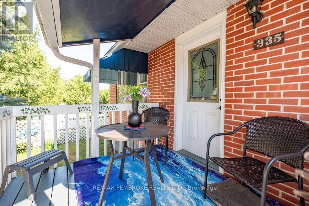 335 Willard Street, Pembroke, Ontario  K8A 3T8 - Photo 5 - X12998628