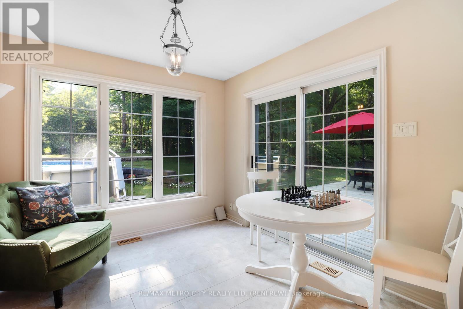 2069 Highway 132 Highway, Admaston/bromley, Ontario  K7V 3Z7 - Photo 15 - X12998642