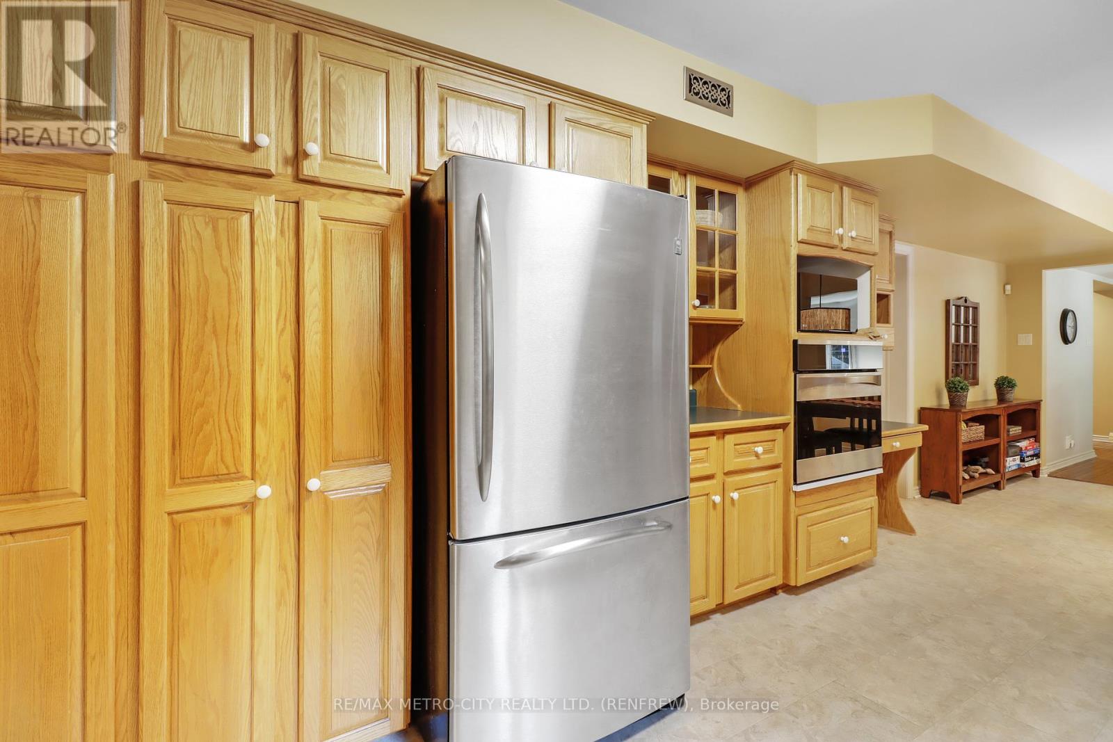 2069 Highway 132 Highway, Admaston/bromley, Ontario  K7V 3Z7 - Photo 21 - X12998642