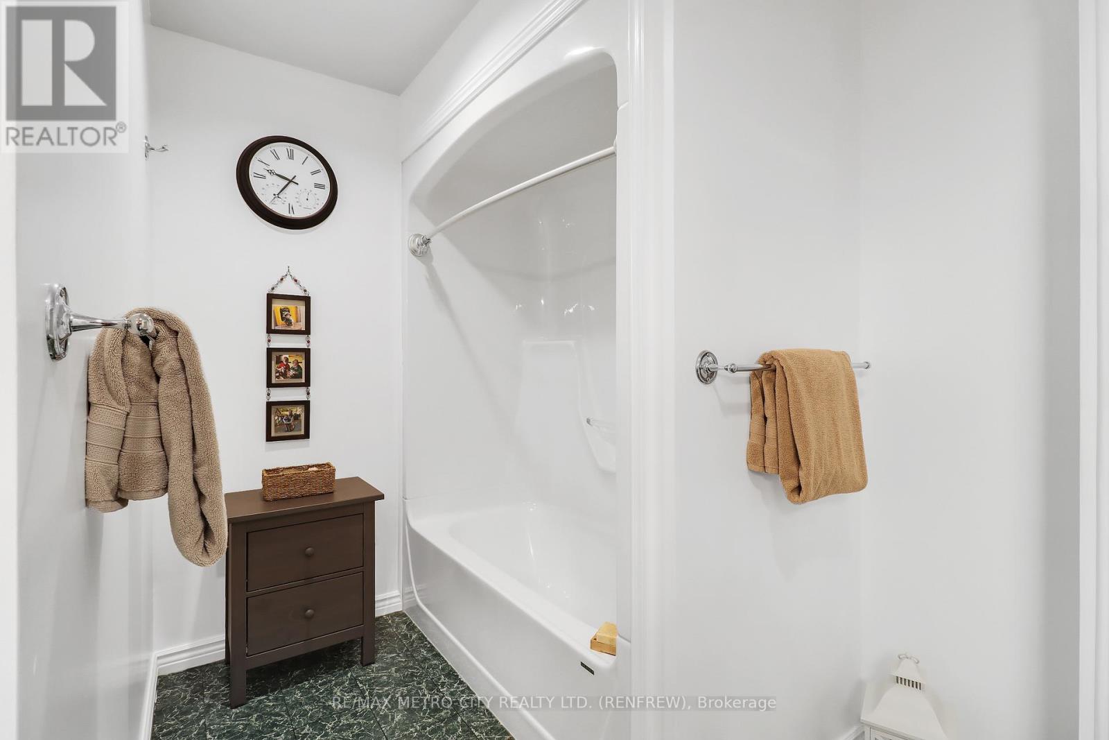 2069 Highway 132 Highway, Admaston/bromley, Ontario  K7V 3Z7 - Photo 27 - X12998642