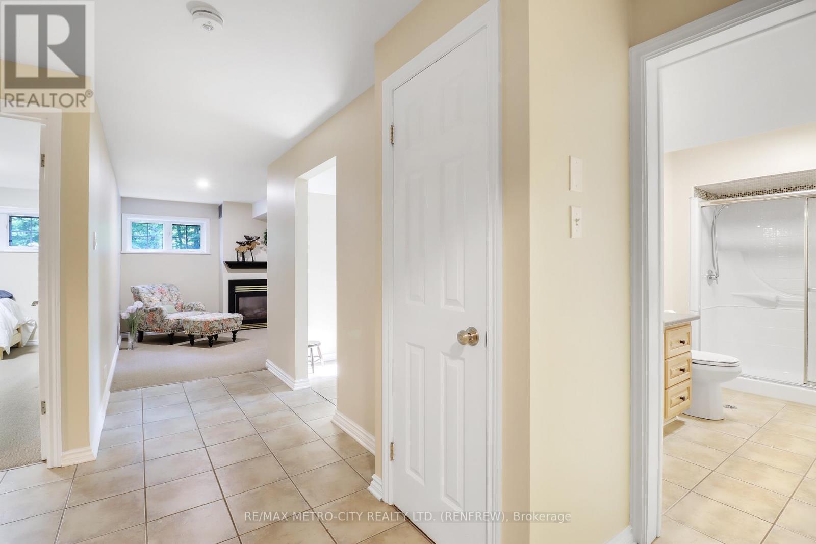 2069 Highway 132 Highway, Admaston/bromley, Ontario  K7V 3Z7 - Photo 31 - X12998642