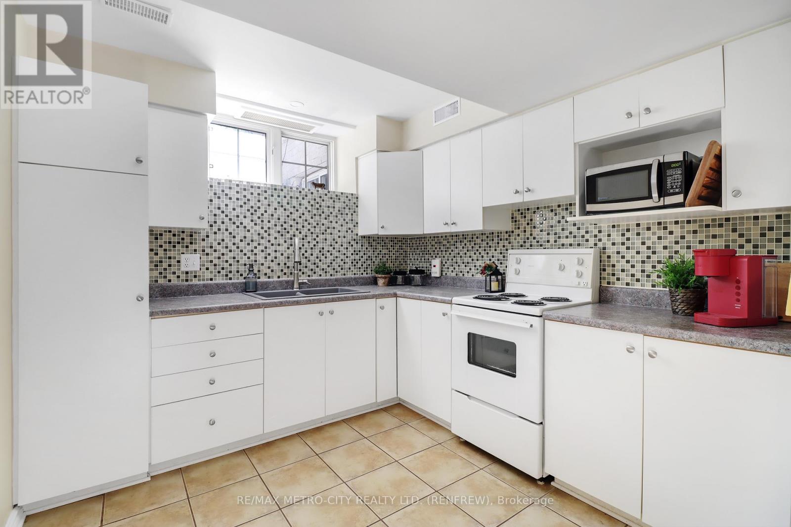 2069 Highway 132 Highway, Admaston/bromley, Ontario  K7V 3Z7 - Photo 34 - X12998642