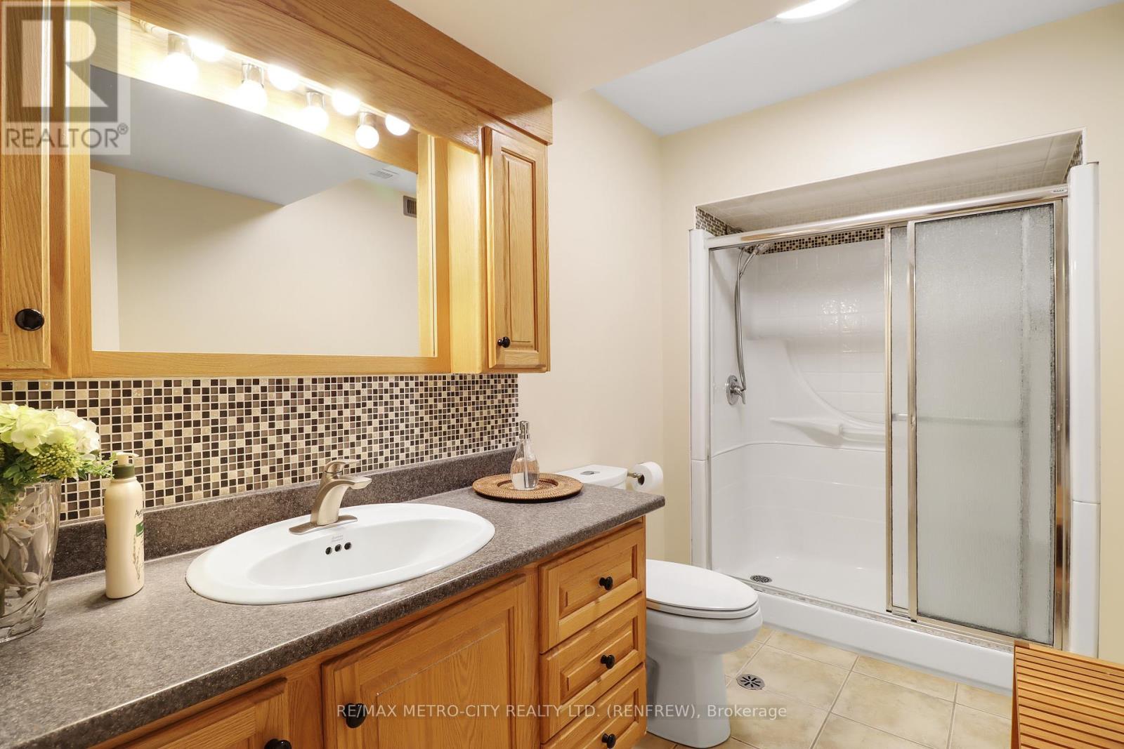 2069 Highway 132 Highway, Admaston/bromley, Ontario  K7V 3Z7 - Photo 41 - X12998642