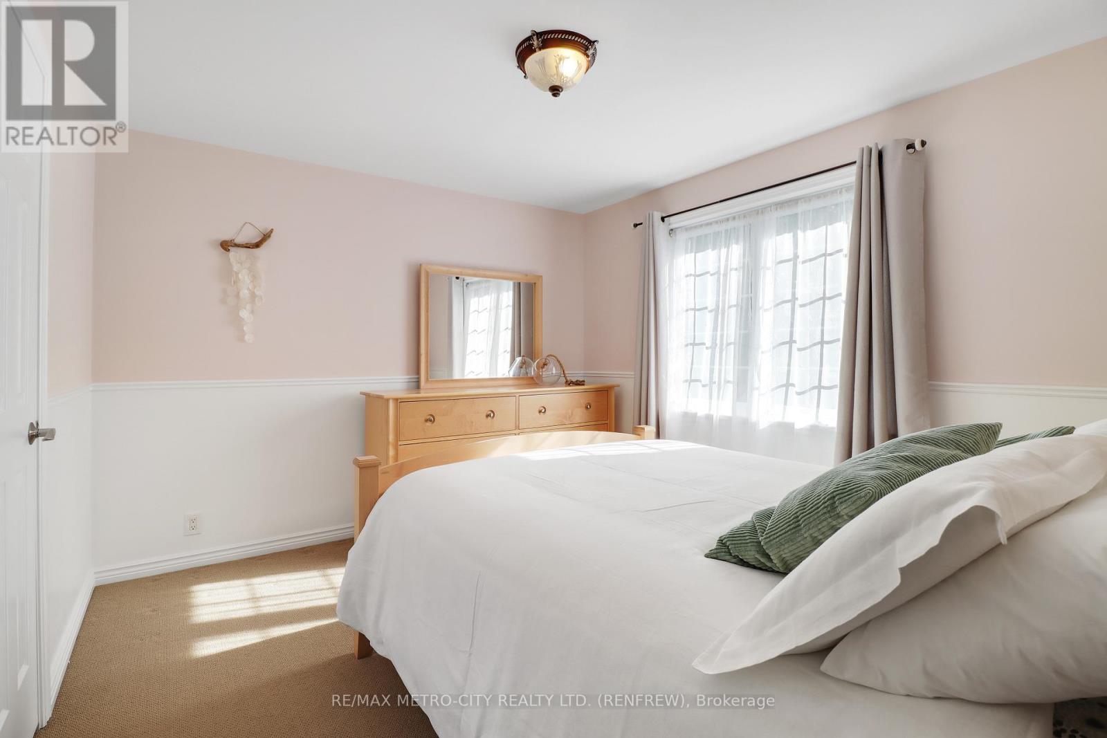 2069 Highway 132 Highway, Admaston/bromley, Ontario  K7V 3Z7 - Photo 42 - X12998642