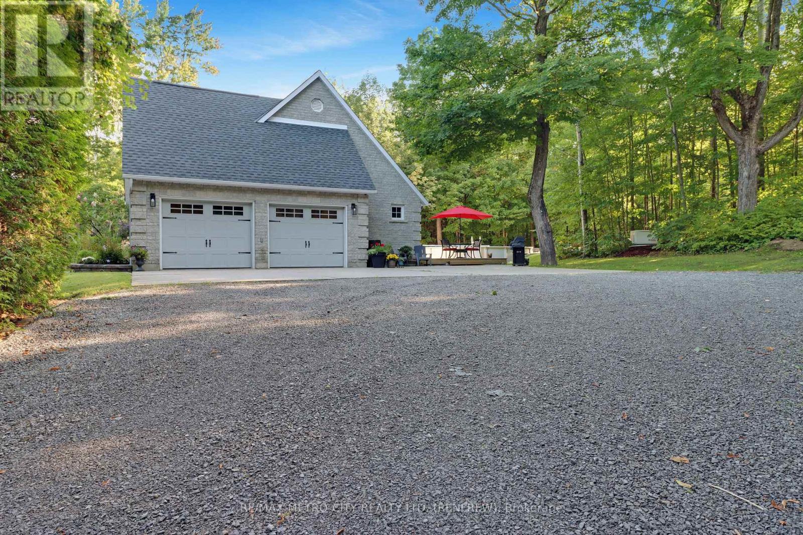 2069 Highway 132 Highway, Admaston/bromley, Ontario  K7V 3Z7 - Photo 45 - X12998642